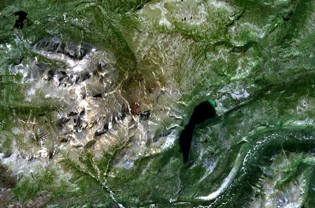 Alligator Lake