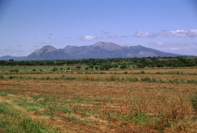 Las Pilas-El Hoyo Complex